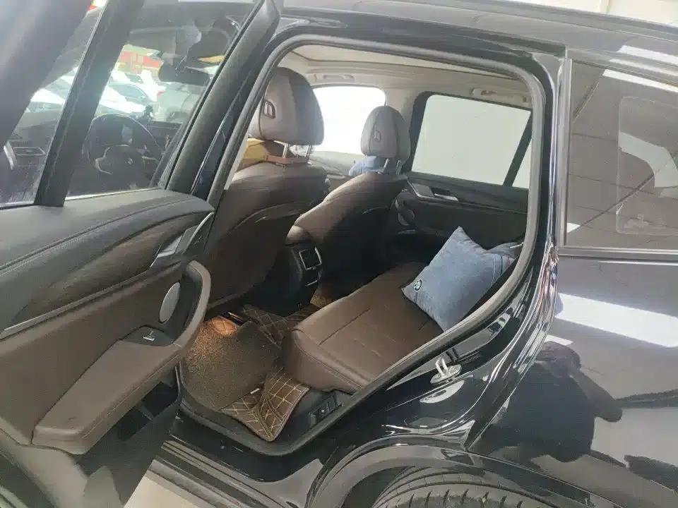 BMW X3 2022 xDrive30i Luxury M Sport Package — миниатюра 5