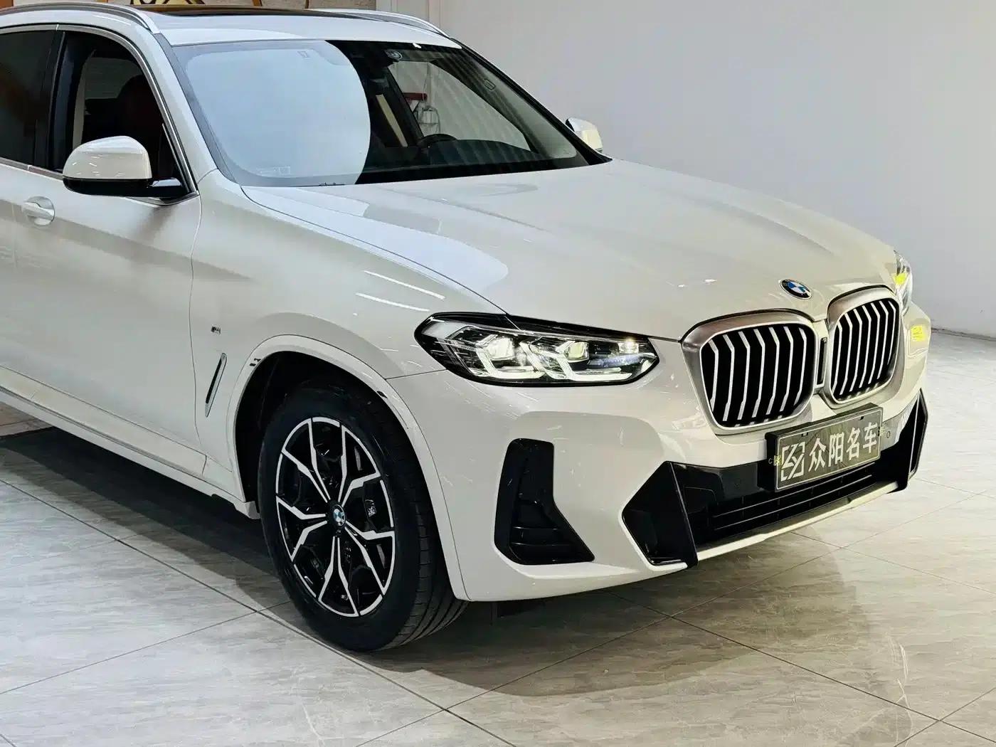 2022 BMW X3 xDrive25i M Sport Package — миниатюра 3