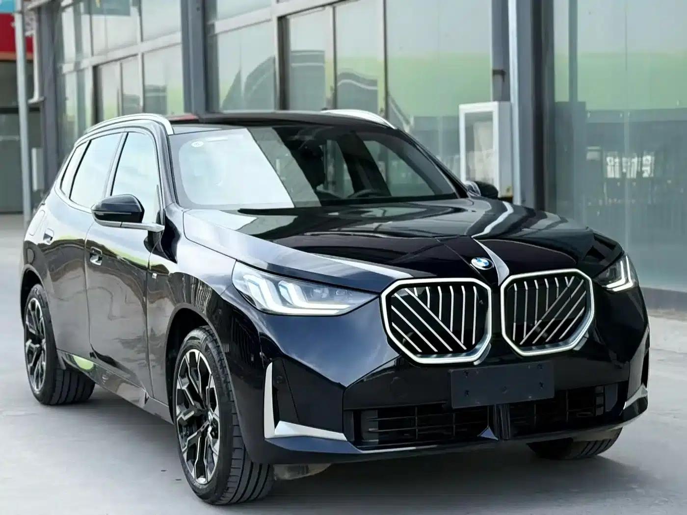 BMW X3 2025 xDrive30L Luxury M Sport Package — миниатюра 3