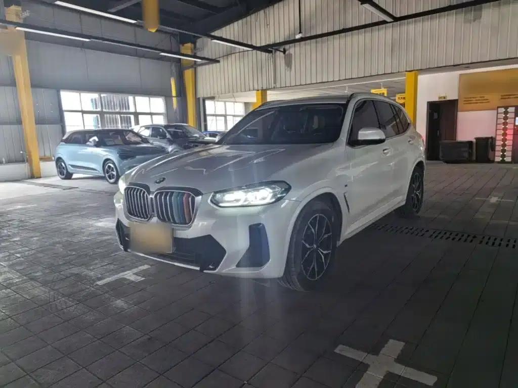 2022 BMW X3 xDrive25i M Sport Package — миниатюра 1
