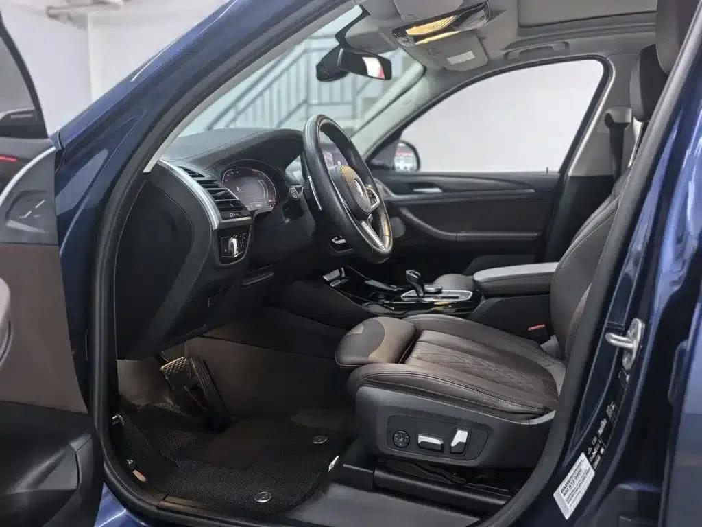 BMW X3 2022 xDrive30i Leading Edition M Sport Package — миниатюра 11