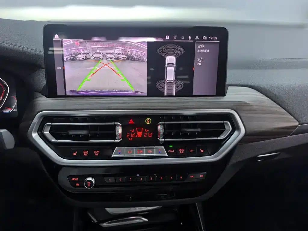 BMW X3 2022 xDrive30i Leading Edition M Sport Package — миниатюра 10