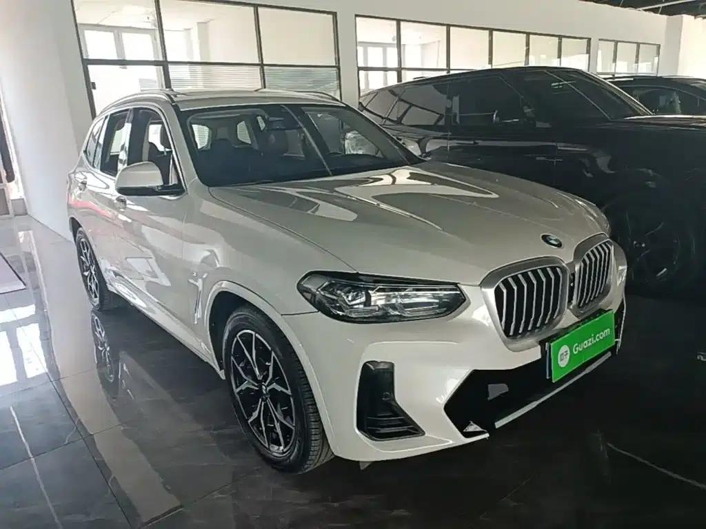 2022 BMW X3 xDrive25i M Sport Package — миниатюра 4