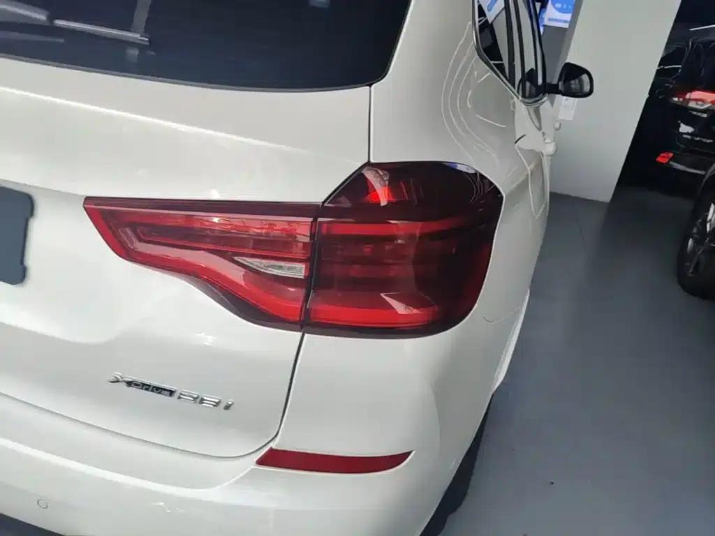 BMW X3 2021 xDrive28i M Sport Package — миниатюра 8