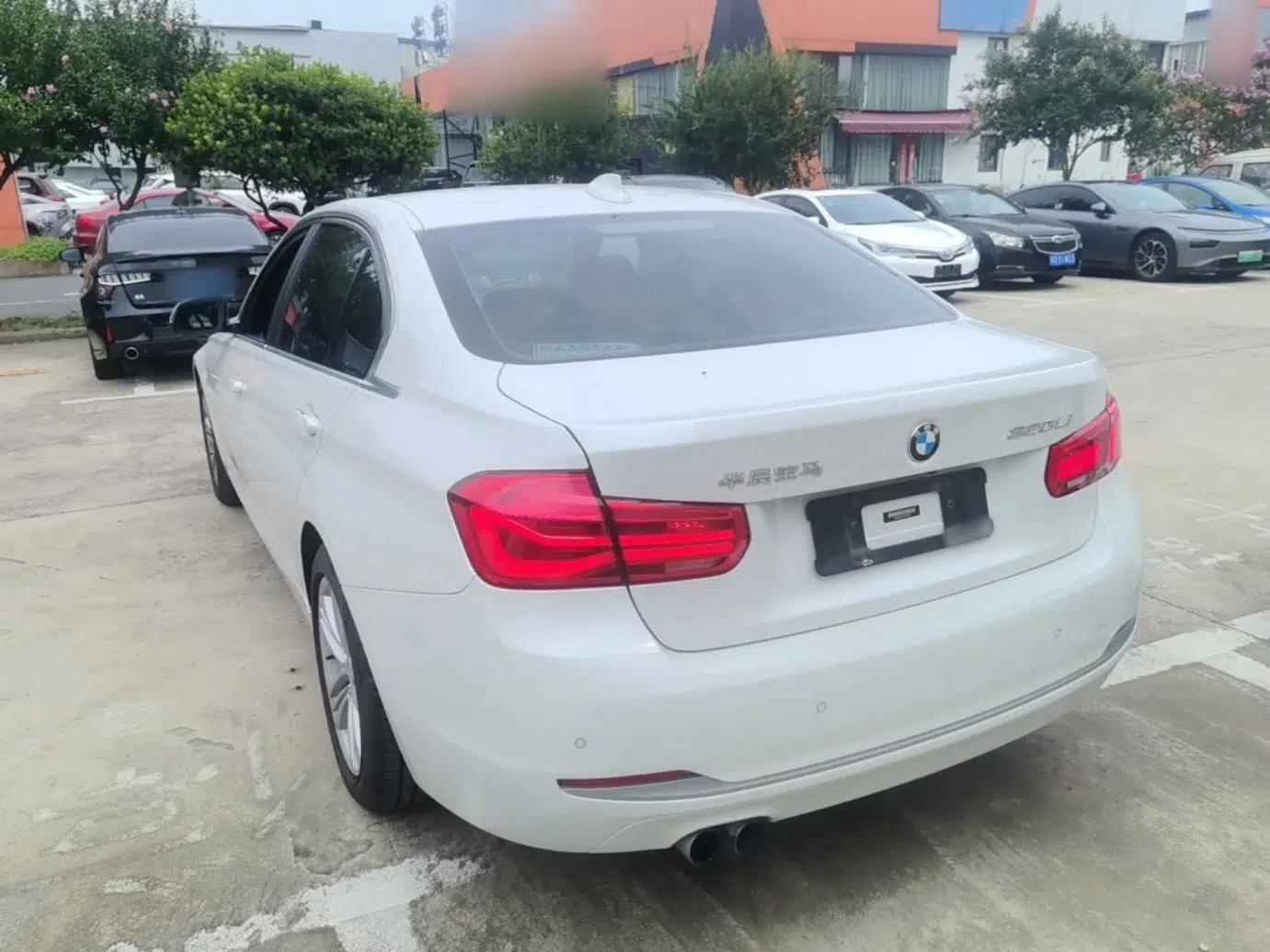 BMW 3 Series 2017 320Li Fashion Model — миниатюра 4