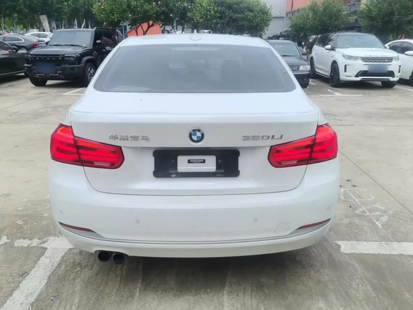 BMW 3 Series 2017 320Li Fashion Model — миниатюра 5