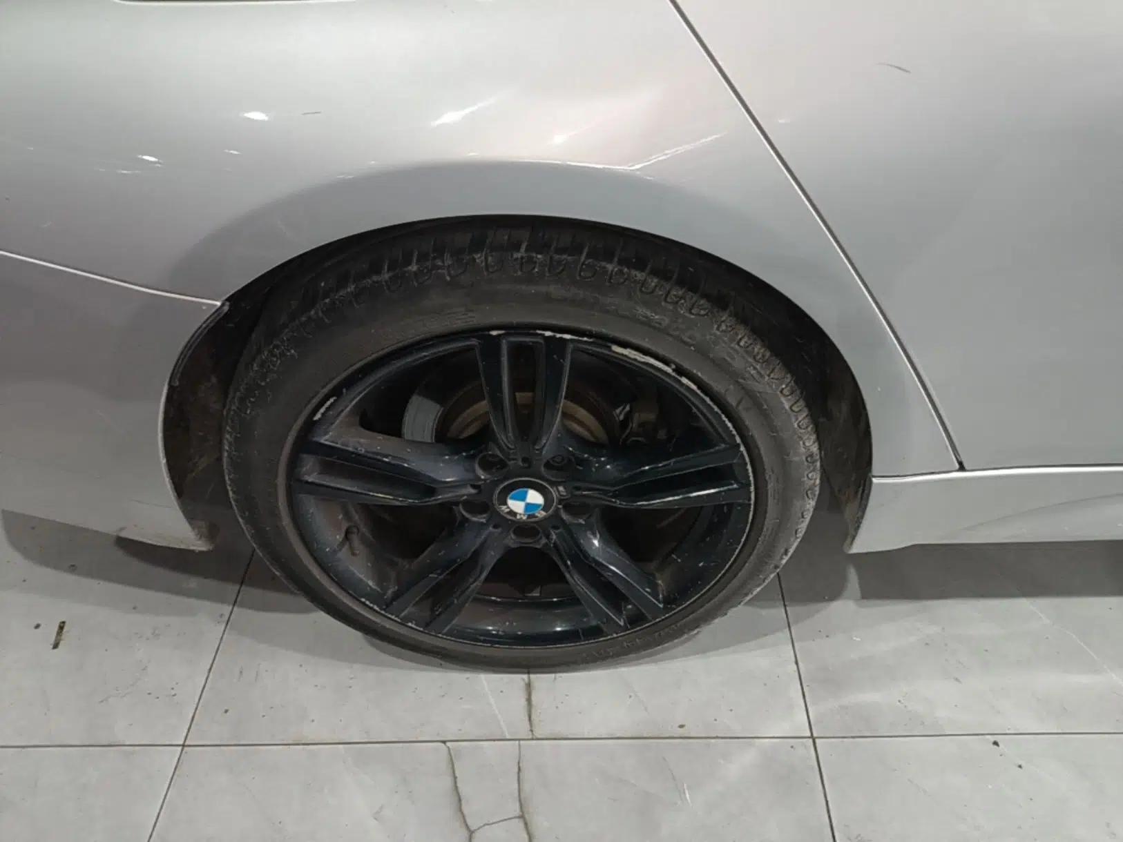 BMW 3 Series 2017 320Li M Sport Edition — миниатюра 11