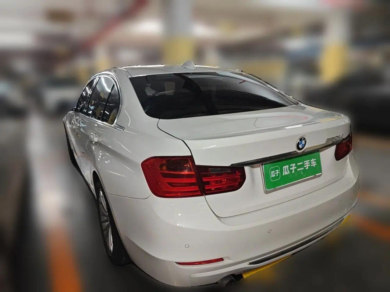 BMW 3 Series 2015 320Li Luxury Design Package Premium Edition — миниатюра 4