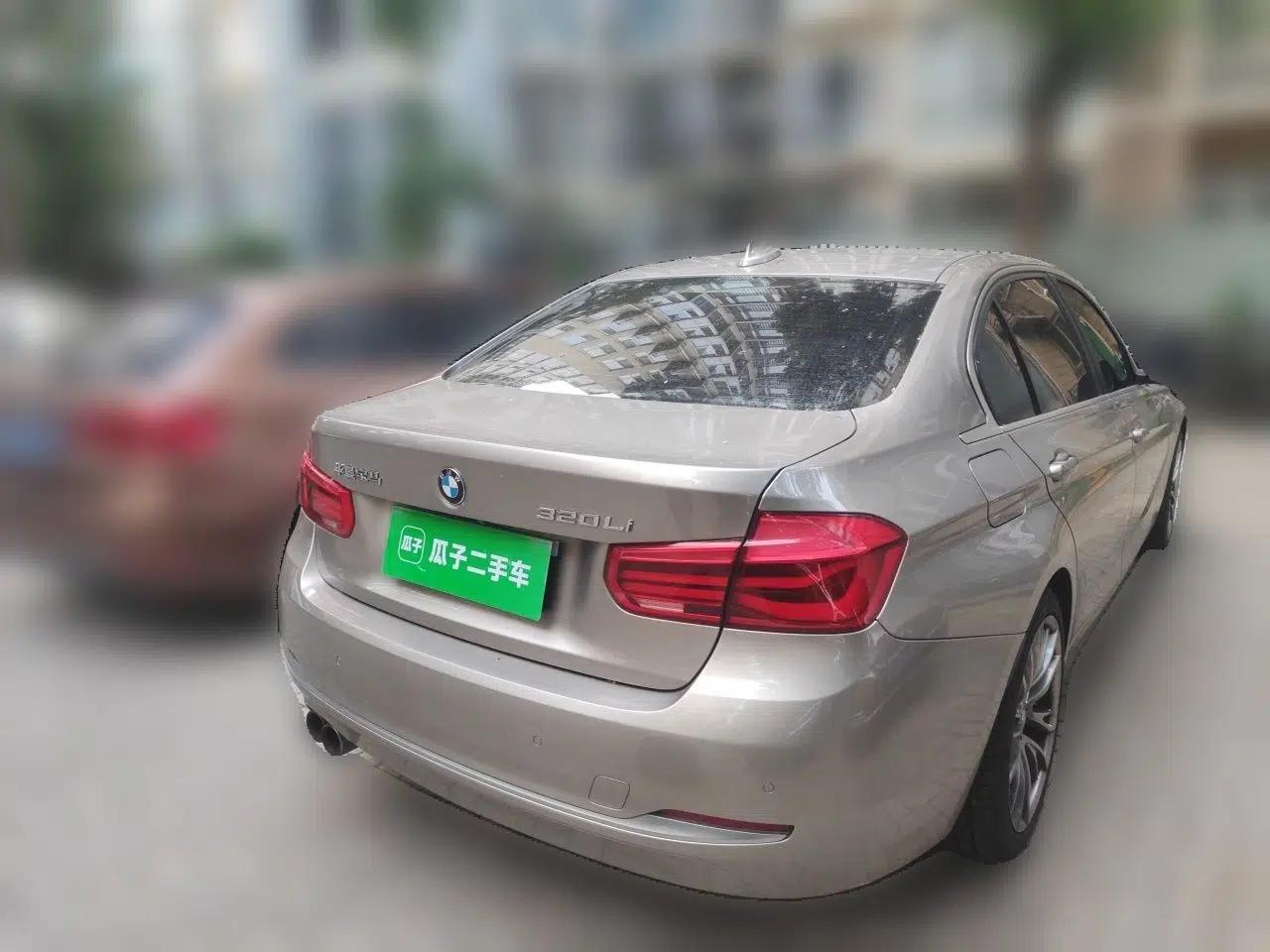 BMW 3 Series 2019 320Li Fashion Model — миниатюра 6