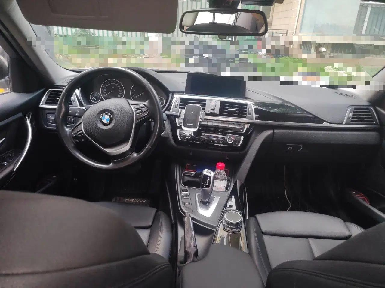 BMW 3 Series 2019 320Li Fashion Model — миниатюра 9
