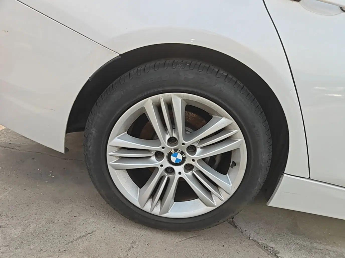 BMW 3 Series 2017 320Li Fashion Model — миниатюра 11