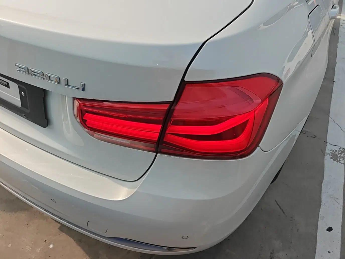 BMW 3 Series 2017 320Li Fashion Model — миниатюра 9
