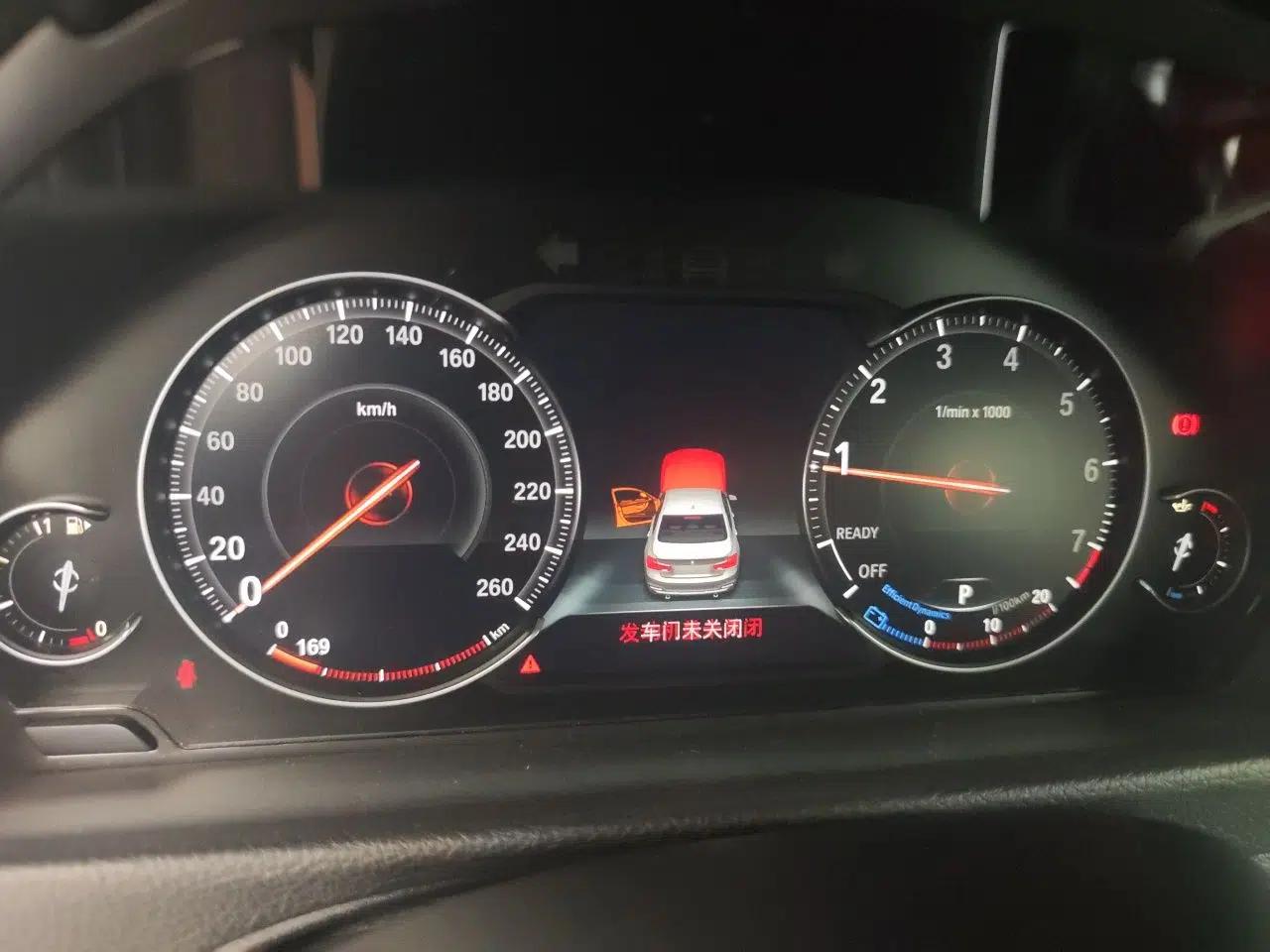 BMW 3 Series 2019 320Li M Sport Package — миниатюра 11