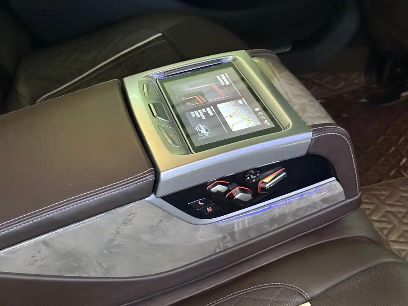 2019 BMW 7 Series Facelift 740Li Leading Luxury Package — миниатюра 11