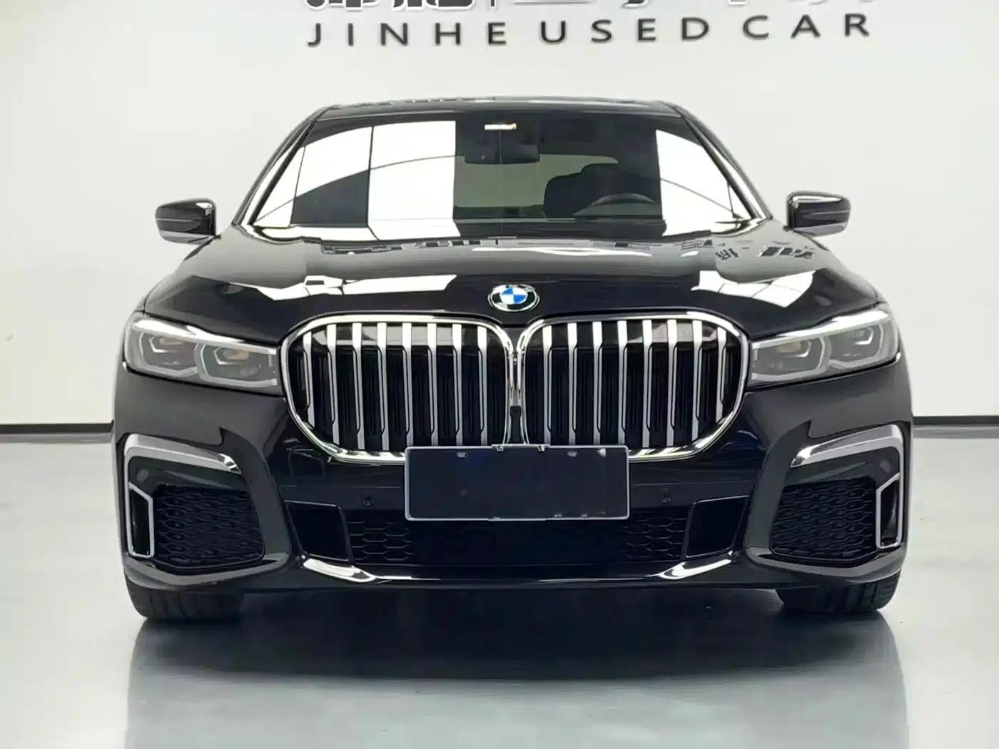 2019 BMW 7 Series 730Li M Sport Package — миниатюра 2
