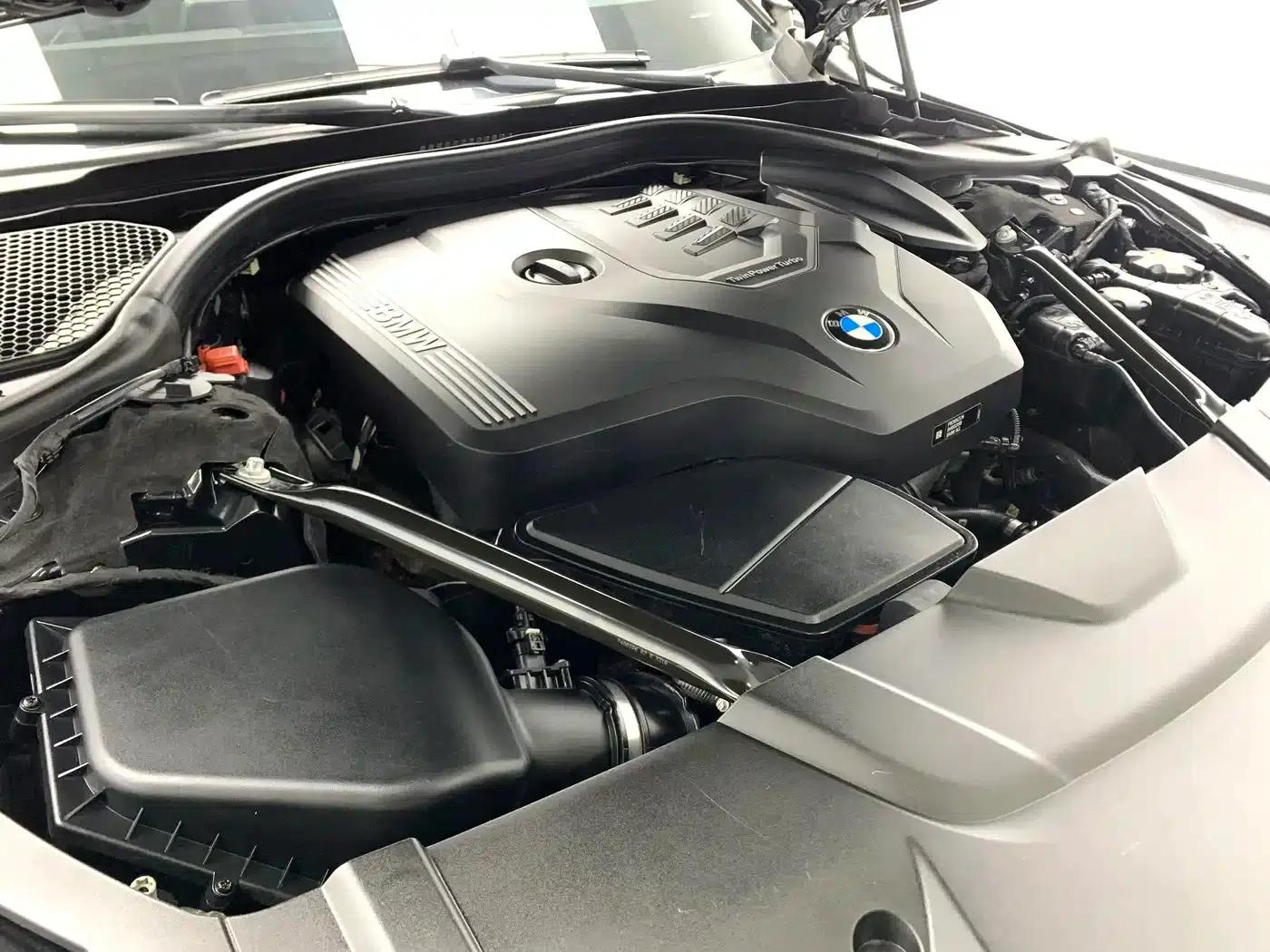 2019 BMW 7 Series 730Li M Sport Package — миниатюра 15