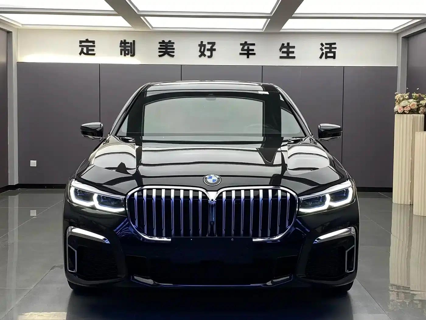 2021 BMW 7 Series 740Li Luxury M Sport Package — миниатюра 2