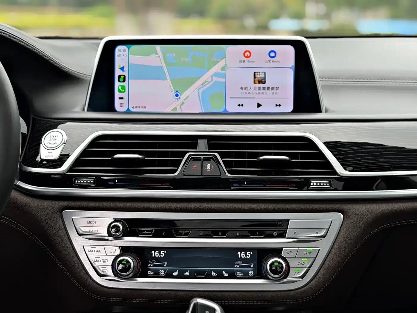 2019 BMW 7 Series 740Li Luxury M Sport Package — миниатюра 10