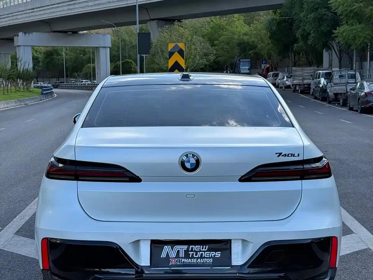 2023 BMW 7 Series 735Li M Sport Package — миниатюра 3