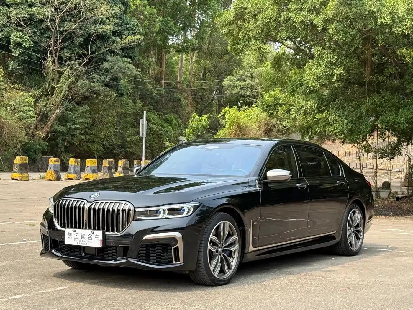 2019 BMW 7 Series M760Li xDrive V12 Sport Package — миниатюра 2