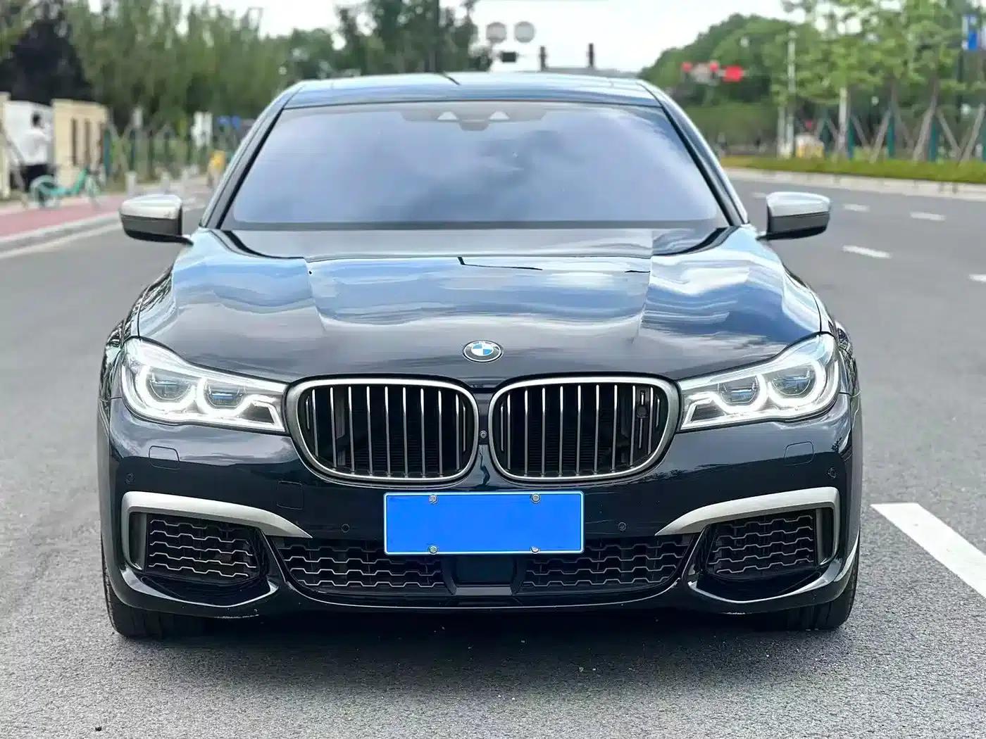 2018 BMW 7 Series M760Li xDrive — миниатюра 2