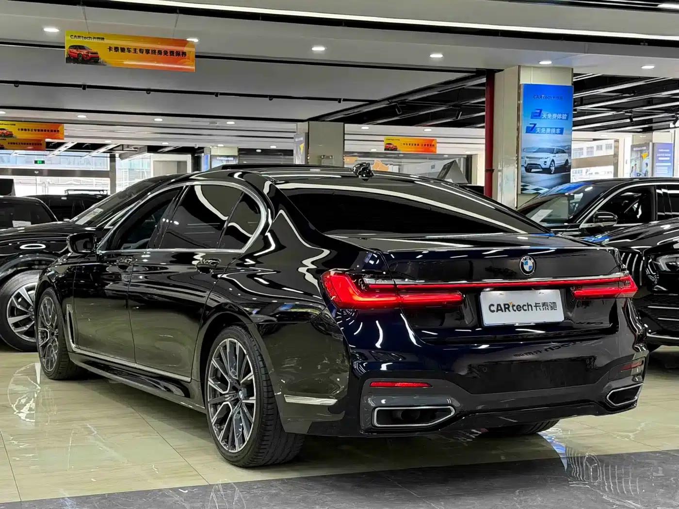 2021 BMW 7 Series 740Li Luxury M Sport Package — миниатюра 6