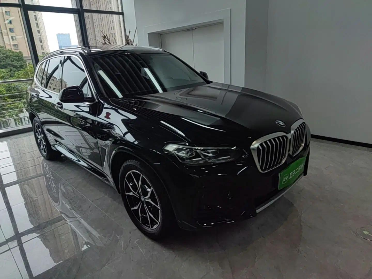 BMW X3 2023 xDrive25i M Sport Package — миниатюра 3