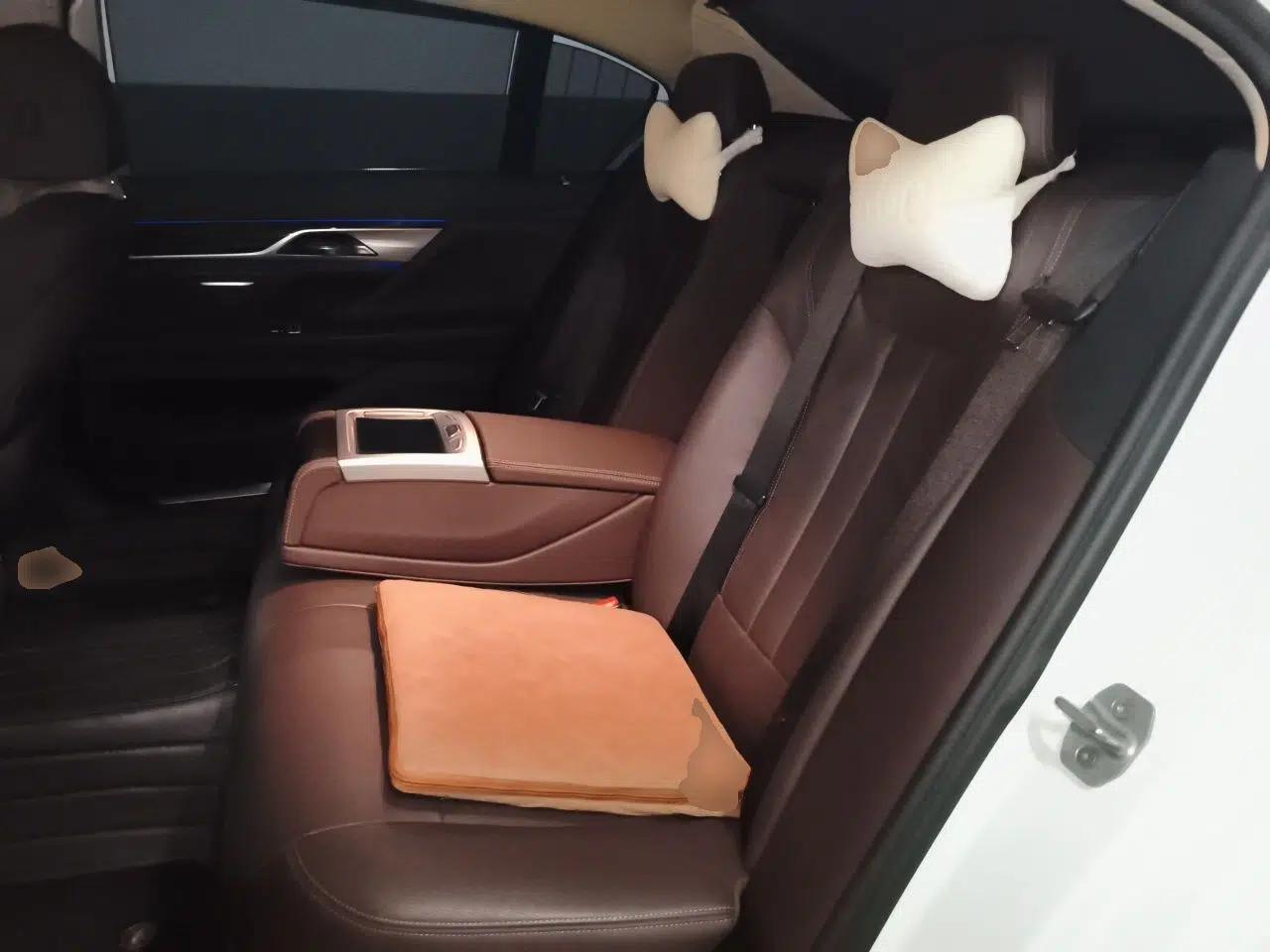 BMW 7 Series 2016 730Li Leading Model — миниатюра 17