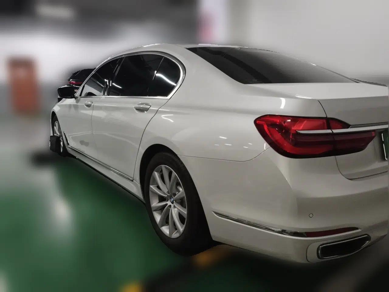 BMW 7 Series 2016 730Li Leading Model — миниатюра 4