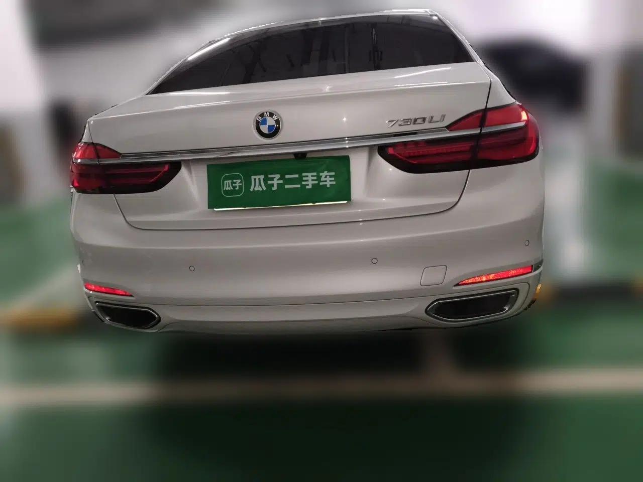 BMW 7 Series 2016 730Li Leading Model — миниатюра 5