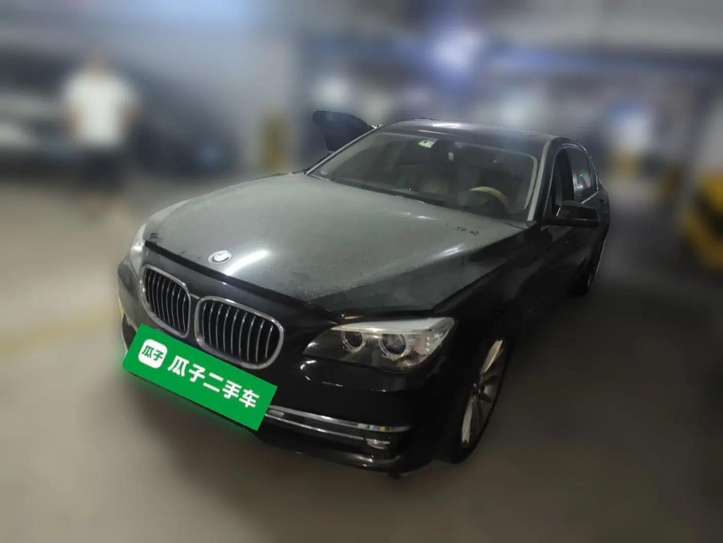 BMW 7 Series 2014 730Li Premium Edition — миниатюра 1