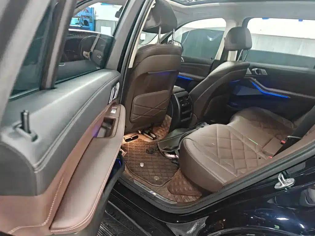 BMW X5 2022 Facelift xDrive 30Li M Sport Package — миниатюра 9