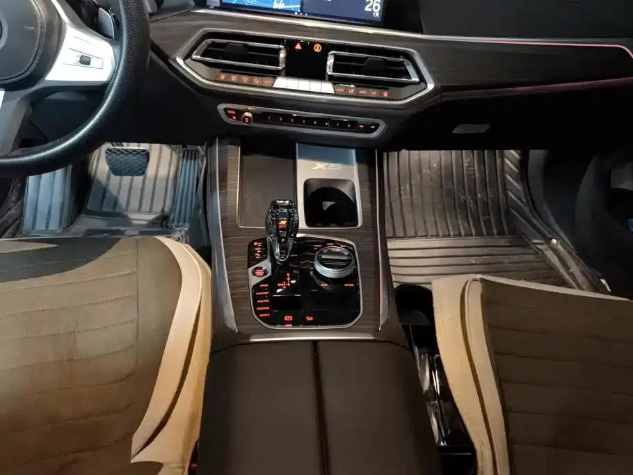 BMW X5 2022 Facelift xDrive 40Li M Sport Package — миниатюра 16