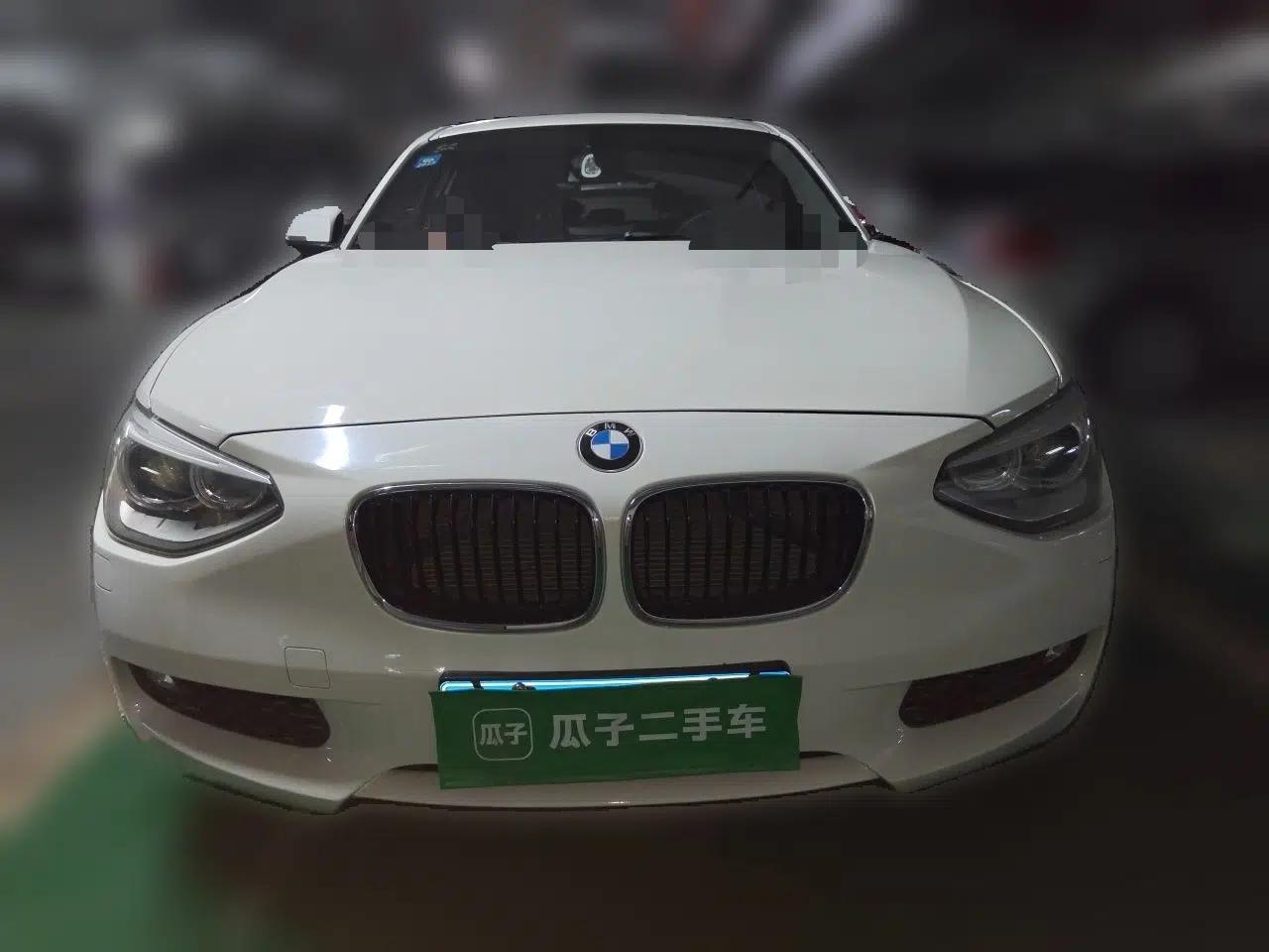 BMW 1 Series 2013 Facelifted 118i Leading Edition — миниатюра 2