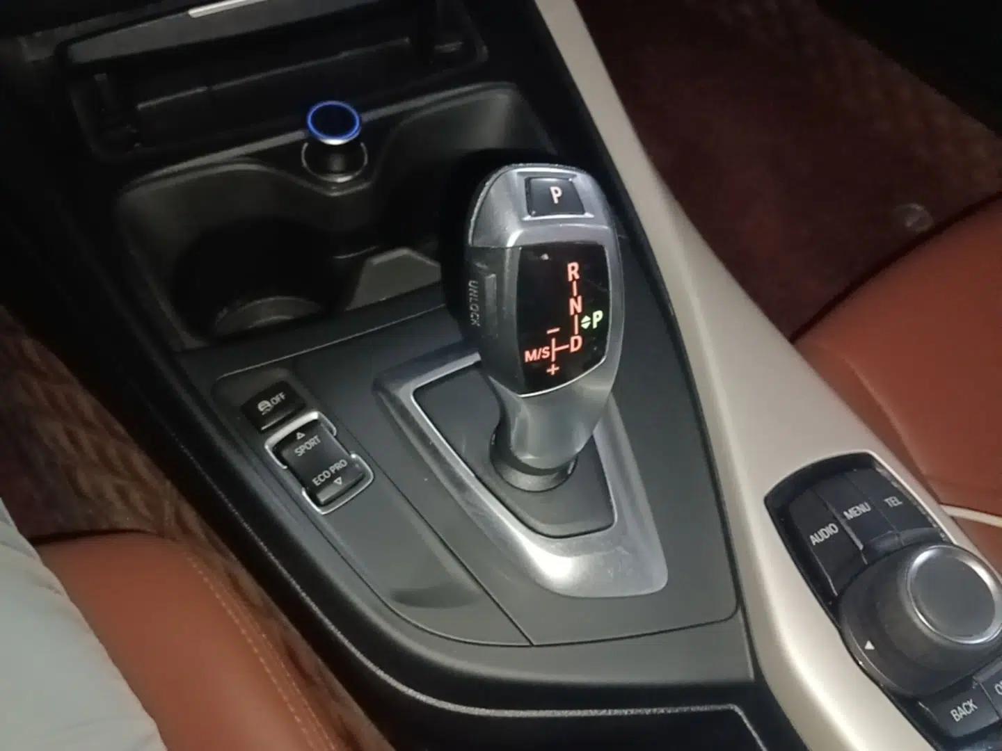 BMW 1 Series 2016 120i Leading Model — миниатюра 16