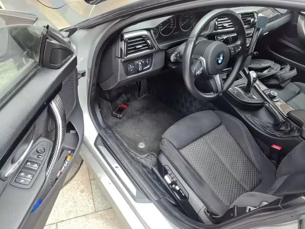 2017 BMW 4 Series 425i Gran Coupe Leading M Sport Package — миниатюра 16