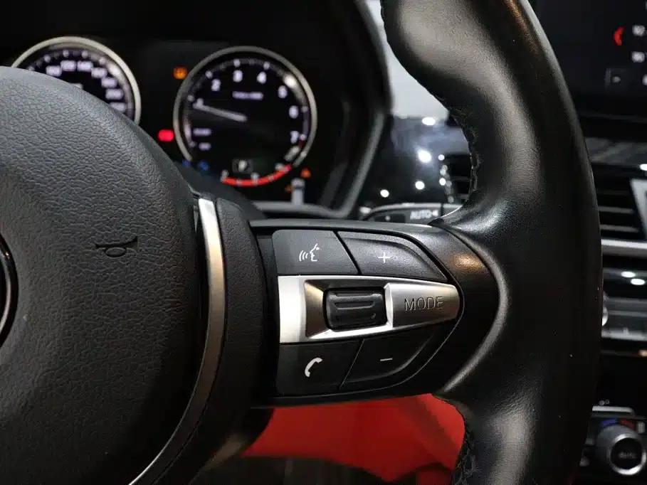 2021 BMW X2 xDrive25i M Sport Package — миниатюра 15