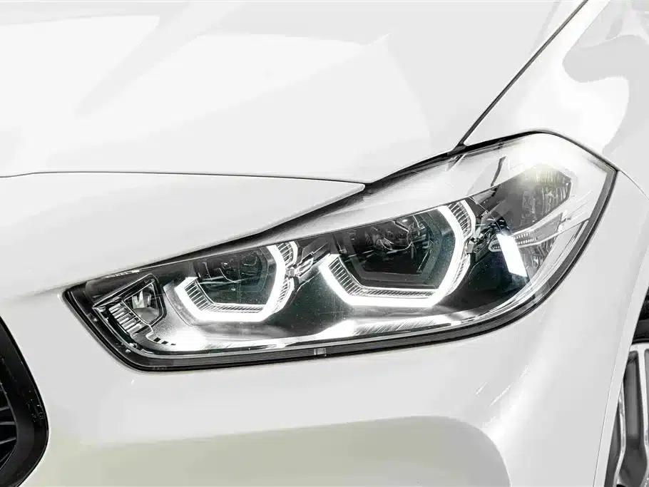 BMW X2 2023 sDrive25i M Sport Shadow Edition — миниатюра 4