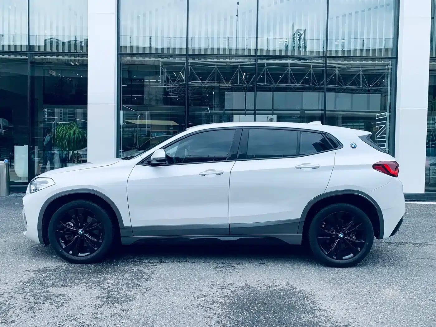 BMW X2 2023 sDrive25i M Sport Package — миниатюра 8