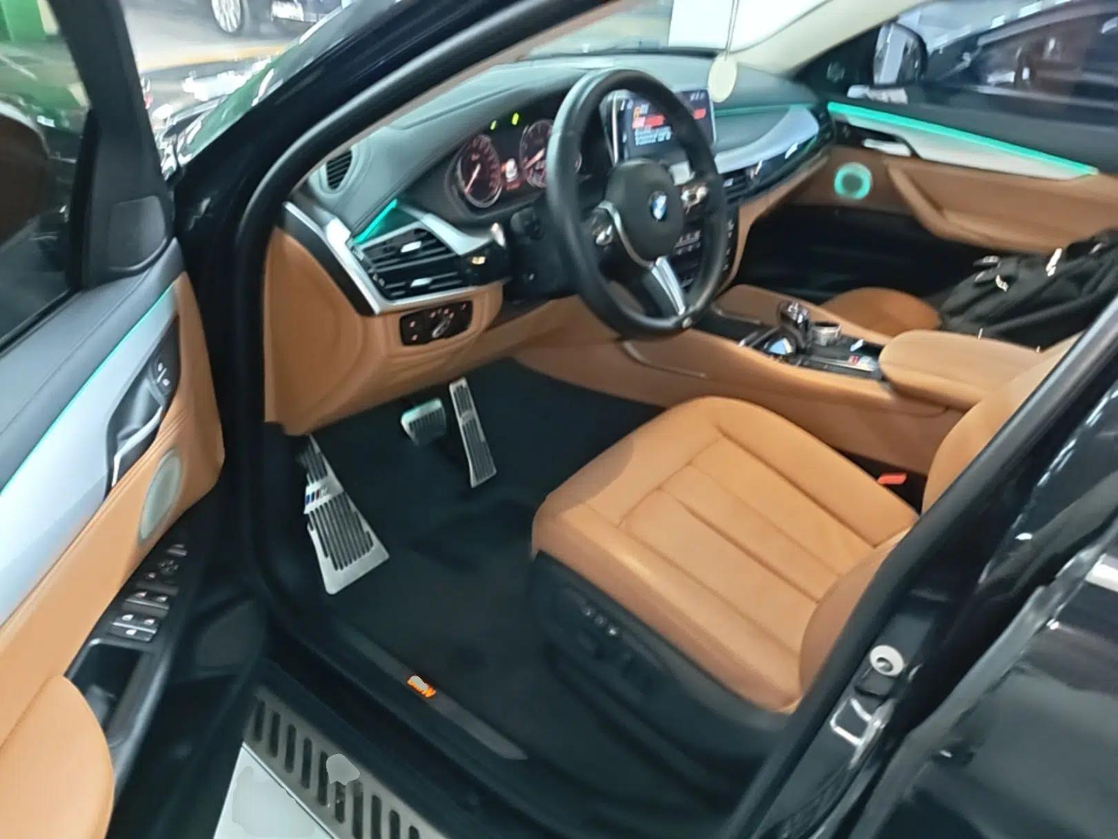 BMW X6 2018 xDrive35i Leading Model — миниатюра 18