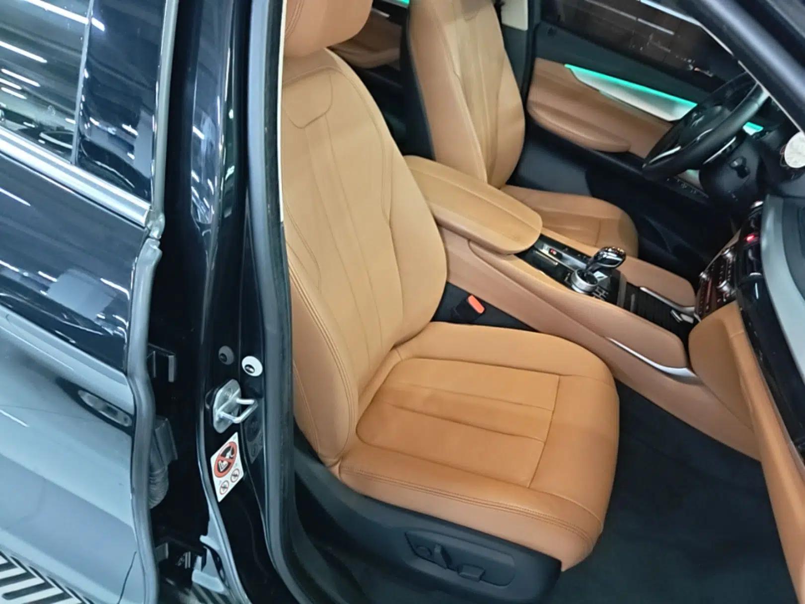 BMW X6 2018 xDrive35i Leading Model — миниатюра 19