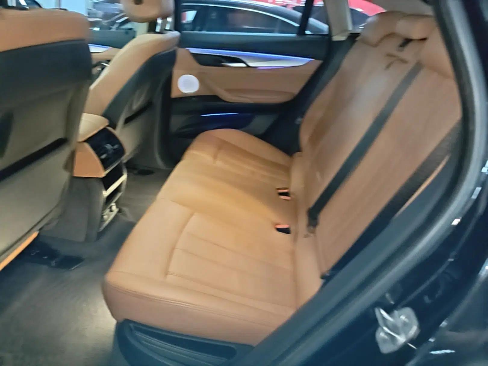 BMW X6 2018 xDrive35i Leading Model — миниатюра 20