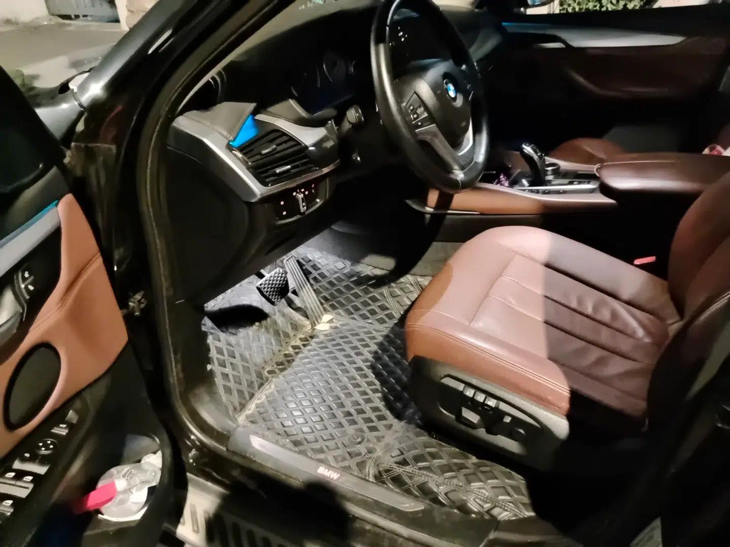 BMW X6 2017 xDrive35i Leading Model — миниатюра 16