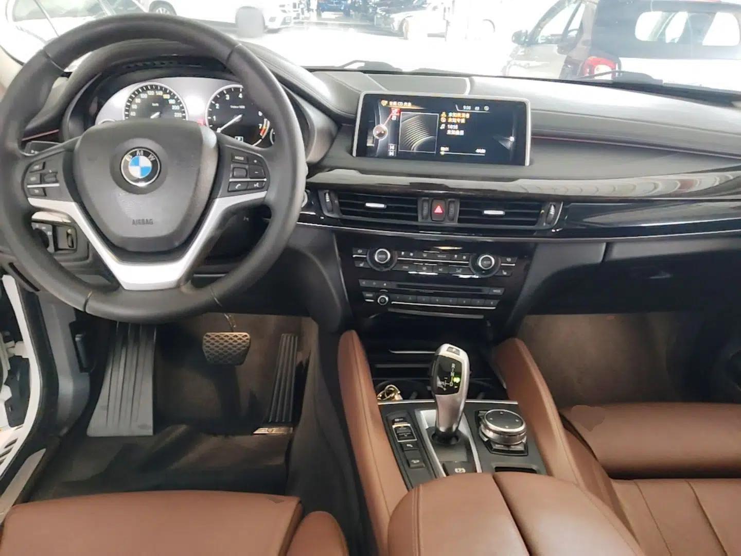 BMW X6 2015 xDrive28i — миниатюра 18