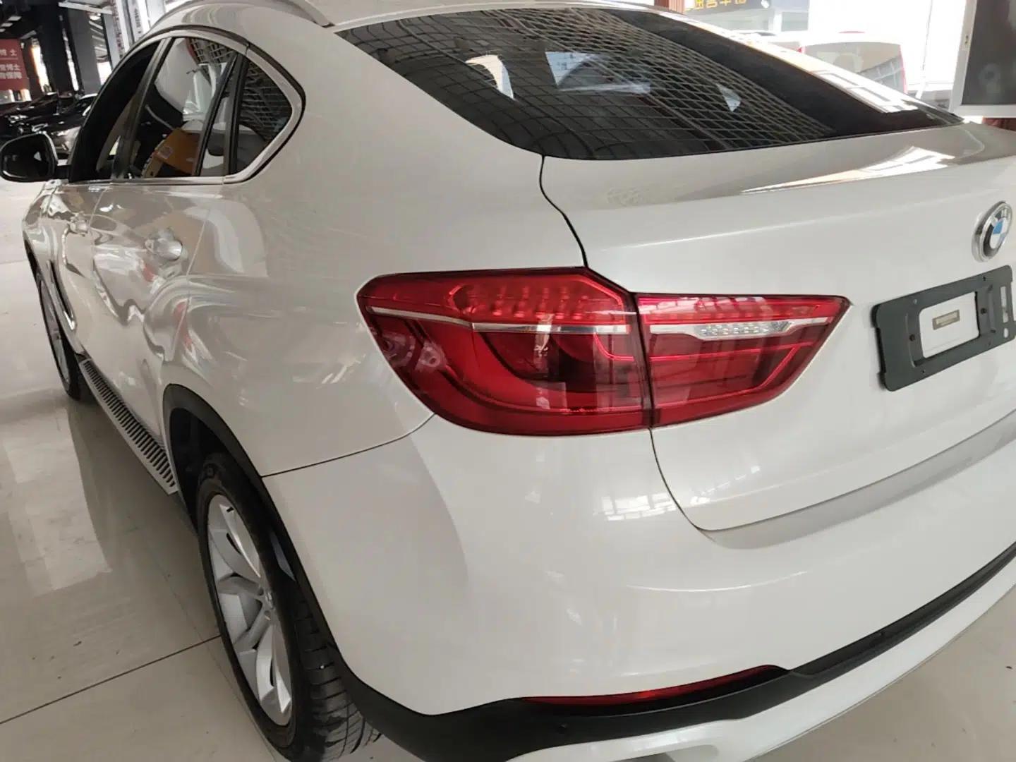 BMW X6 2015 xDrive28i — миниатюра 4