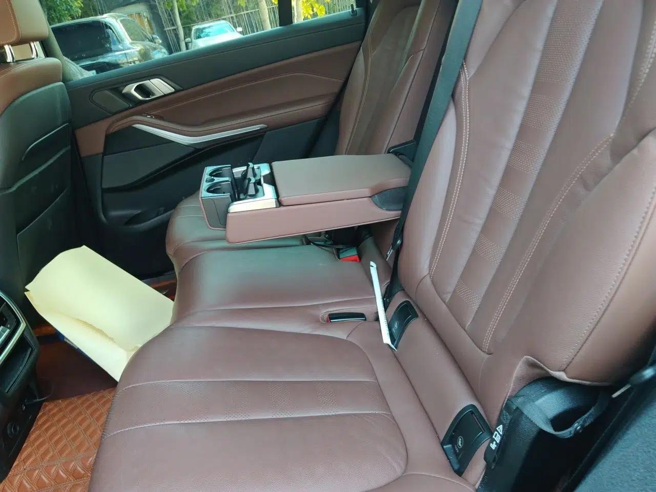 BMW X7 2019 xDrive40i Luxury Package with Leading Features — миниатюра 17