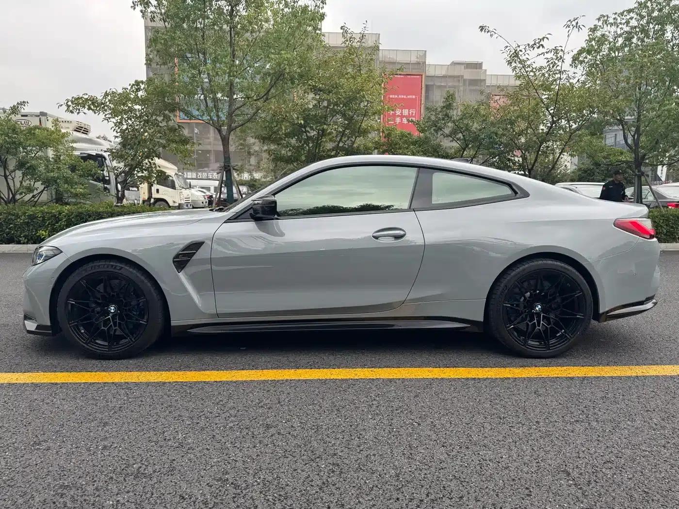 2021 BMW M4 M4 Coupe Competition Edition — миниатюра 3