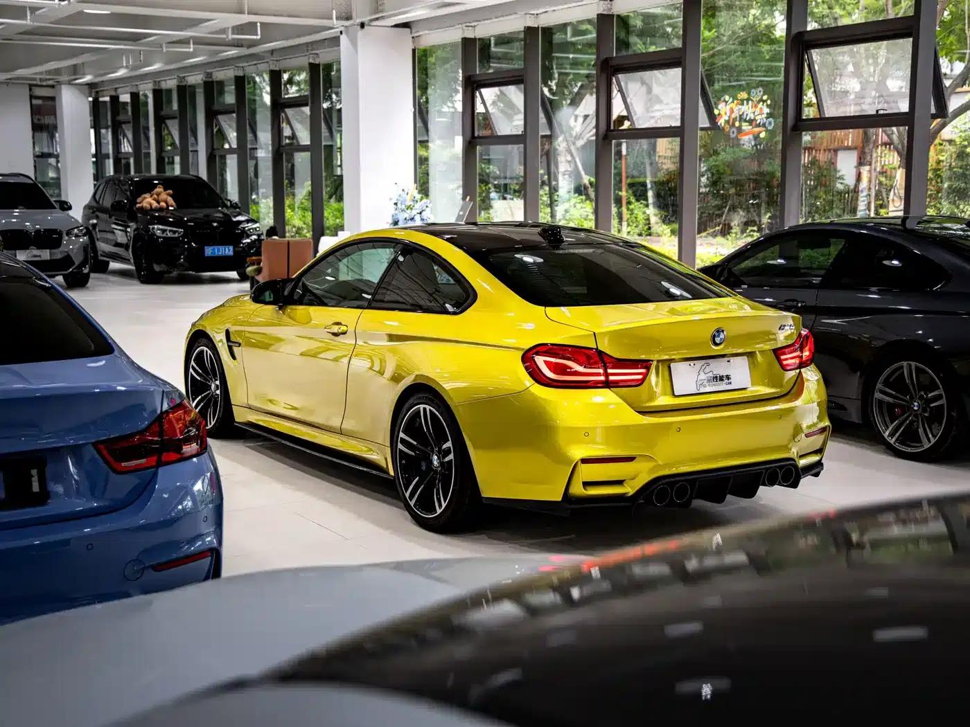 2019 BMW M4 M4 Coupe Shooting Hero Edition — миниатюра 4