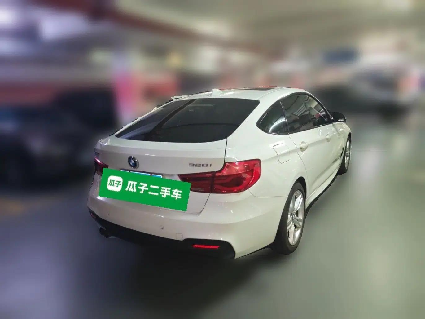 BMW 3 Series GT 2018 320i M Sport Edition — миниатюра 6