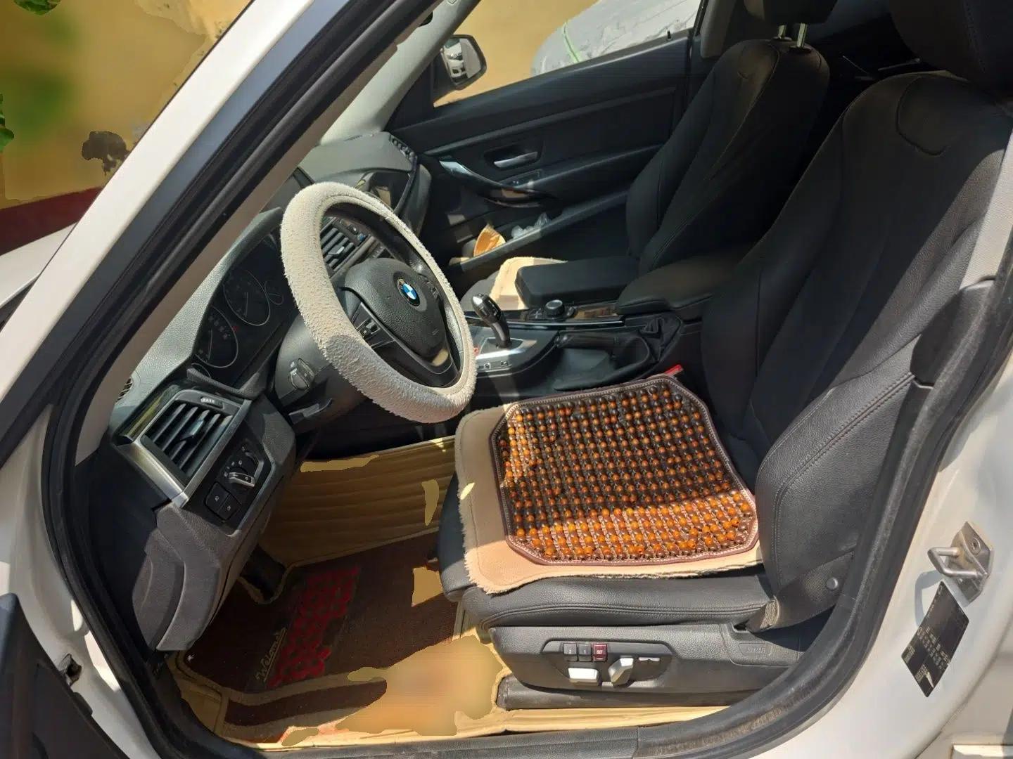 BMW 3 Series GT 2018 320i Sport Edition — миниатюра 15